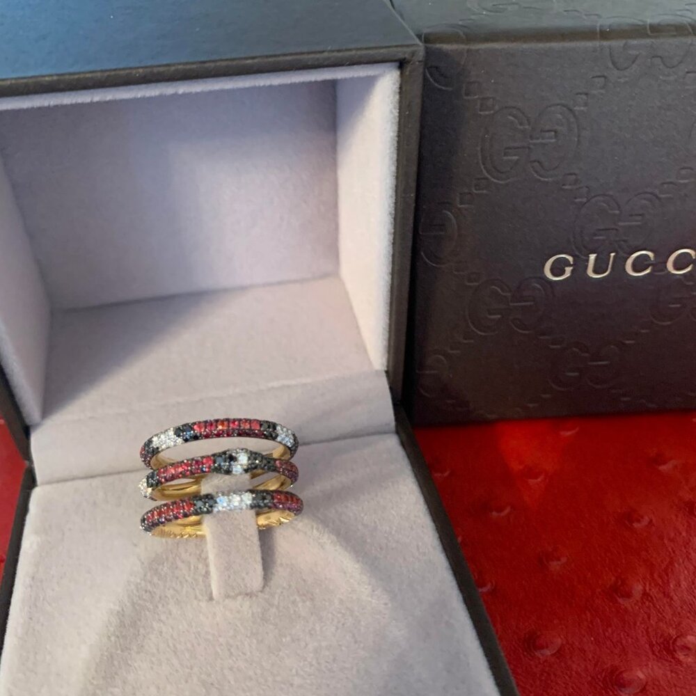 Gucci ourobouros diamond ring